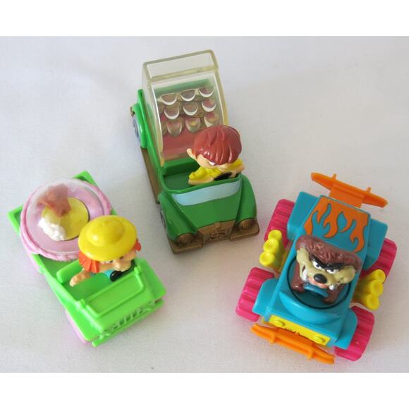 Vintage WARNER BROS Looney Tiny Toons Set Wacky Rollers Elmyra Tas Max 1992 - Picture 3 of 12